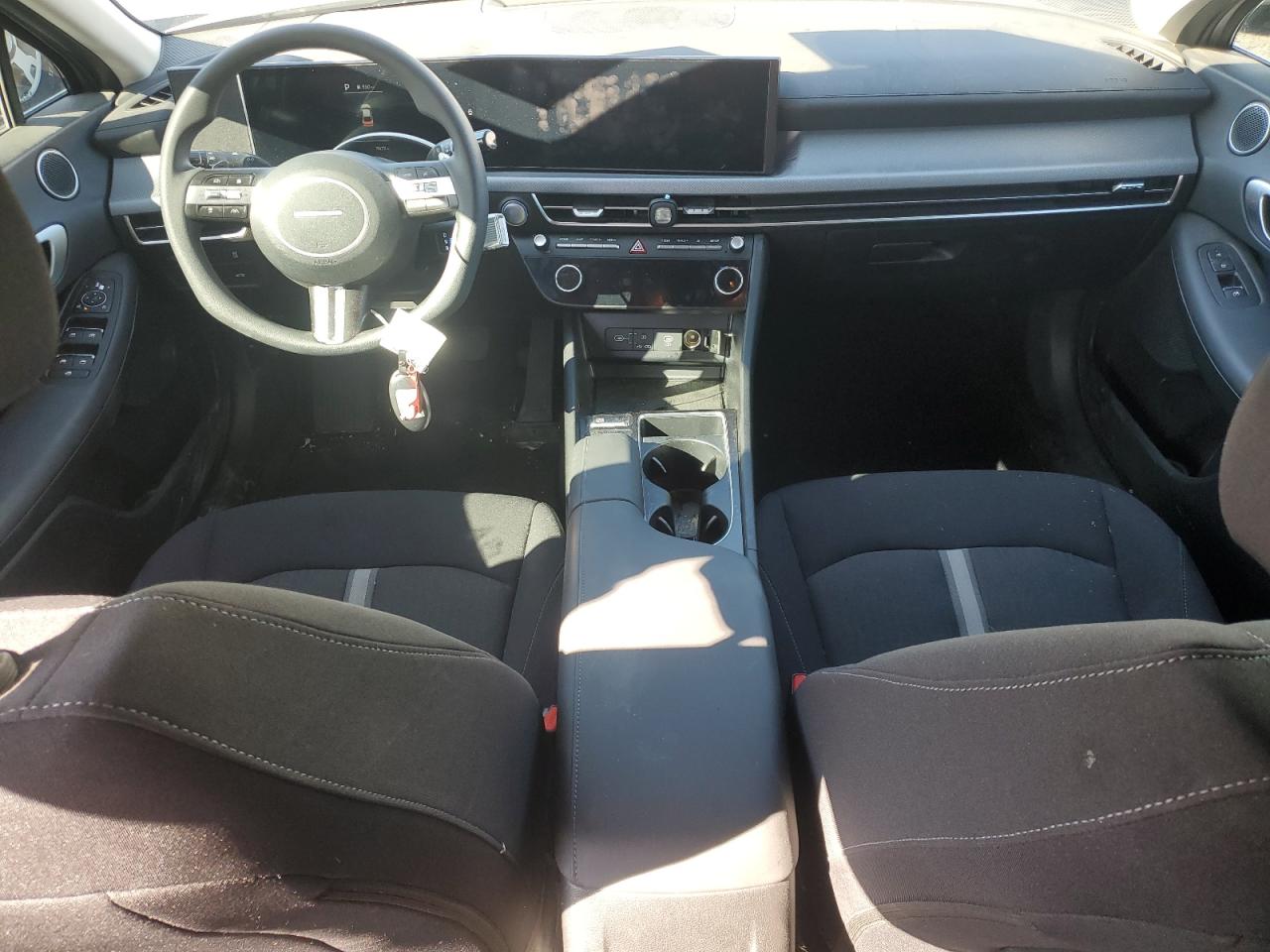 2024 Hyundai Sonata - Image 8
