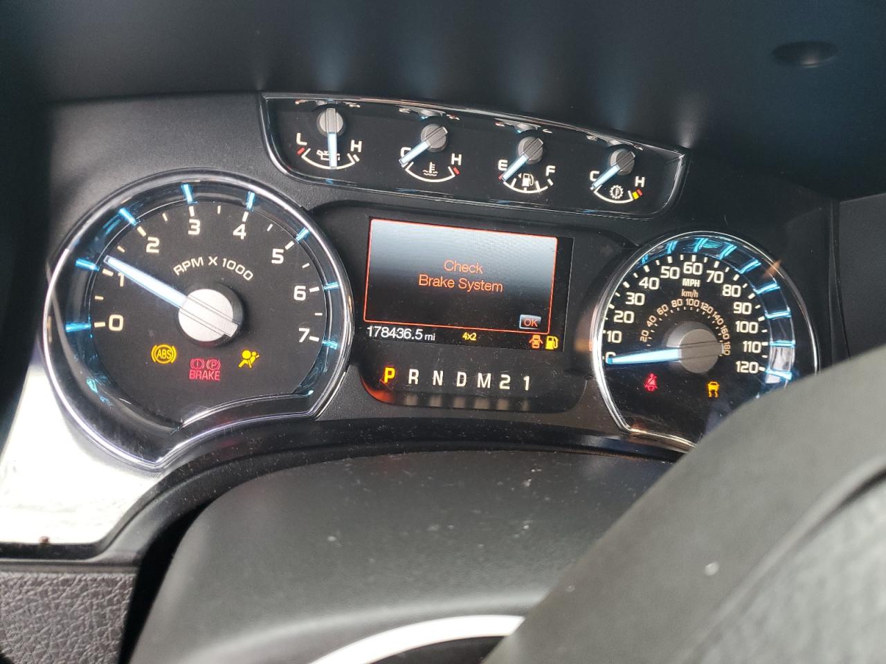 2011 Ford F-150 - Image 9