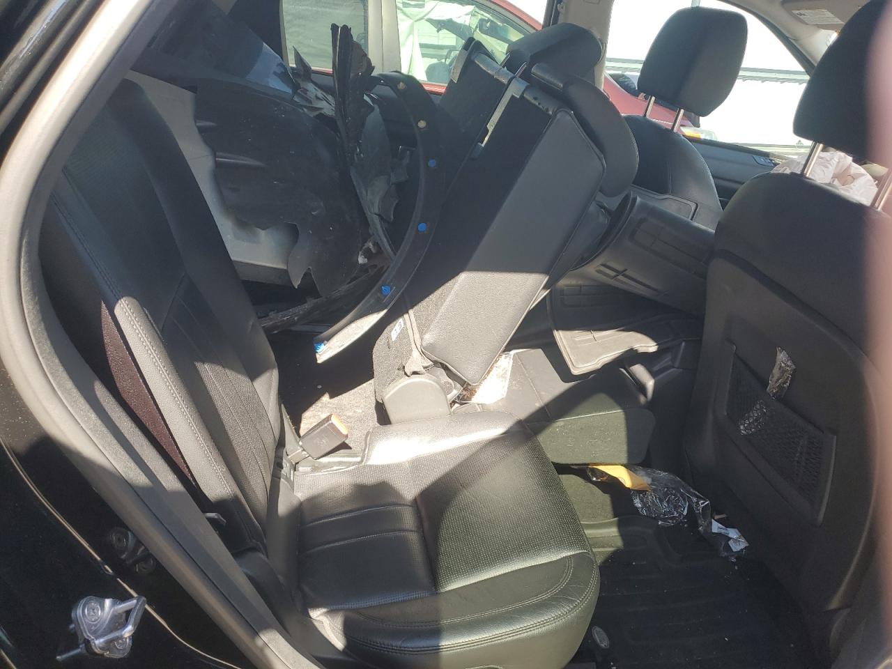 2018 Land Rover Discovery - Image 11