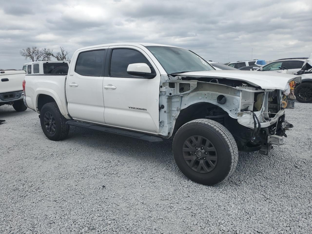 2020 Toyota Tacoma - Image 4