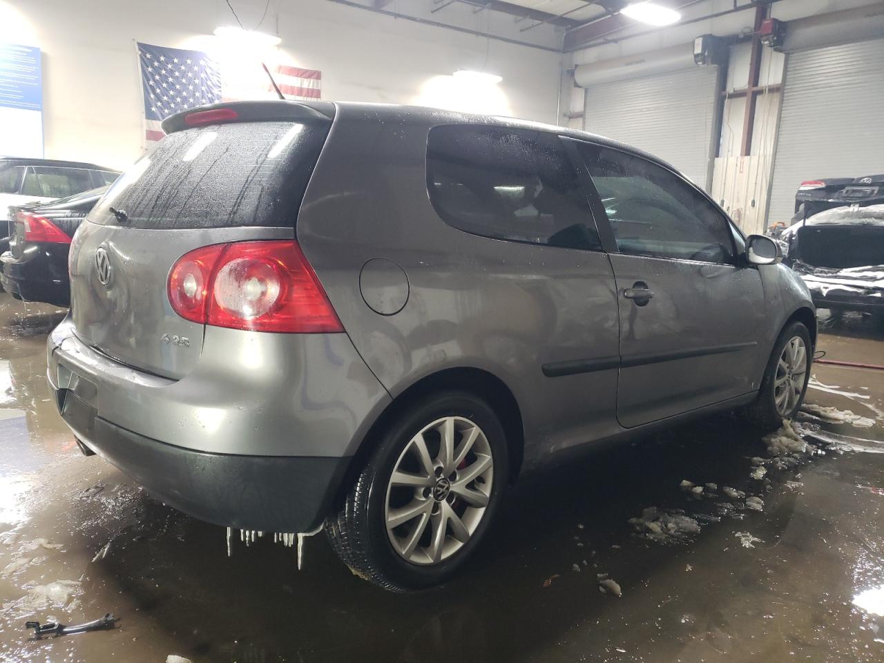 2007 Volkswagen Golf - Image 3