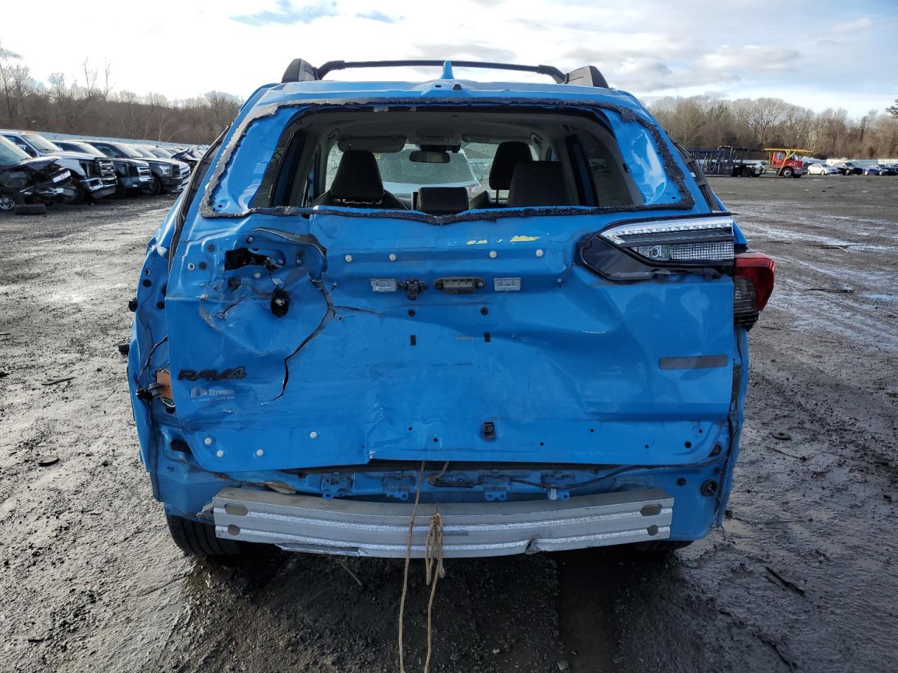 2019 Toyota RAV 4 - Image 6