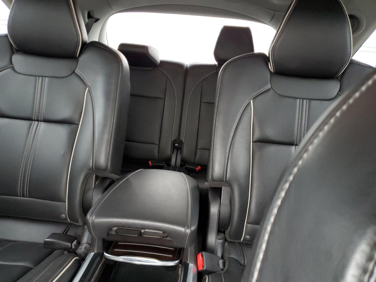 2017 Acura MDX - Image 10