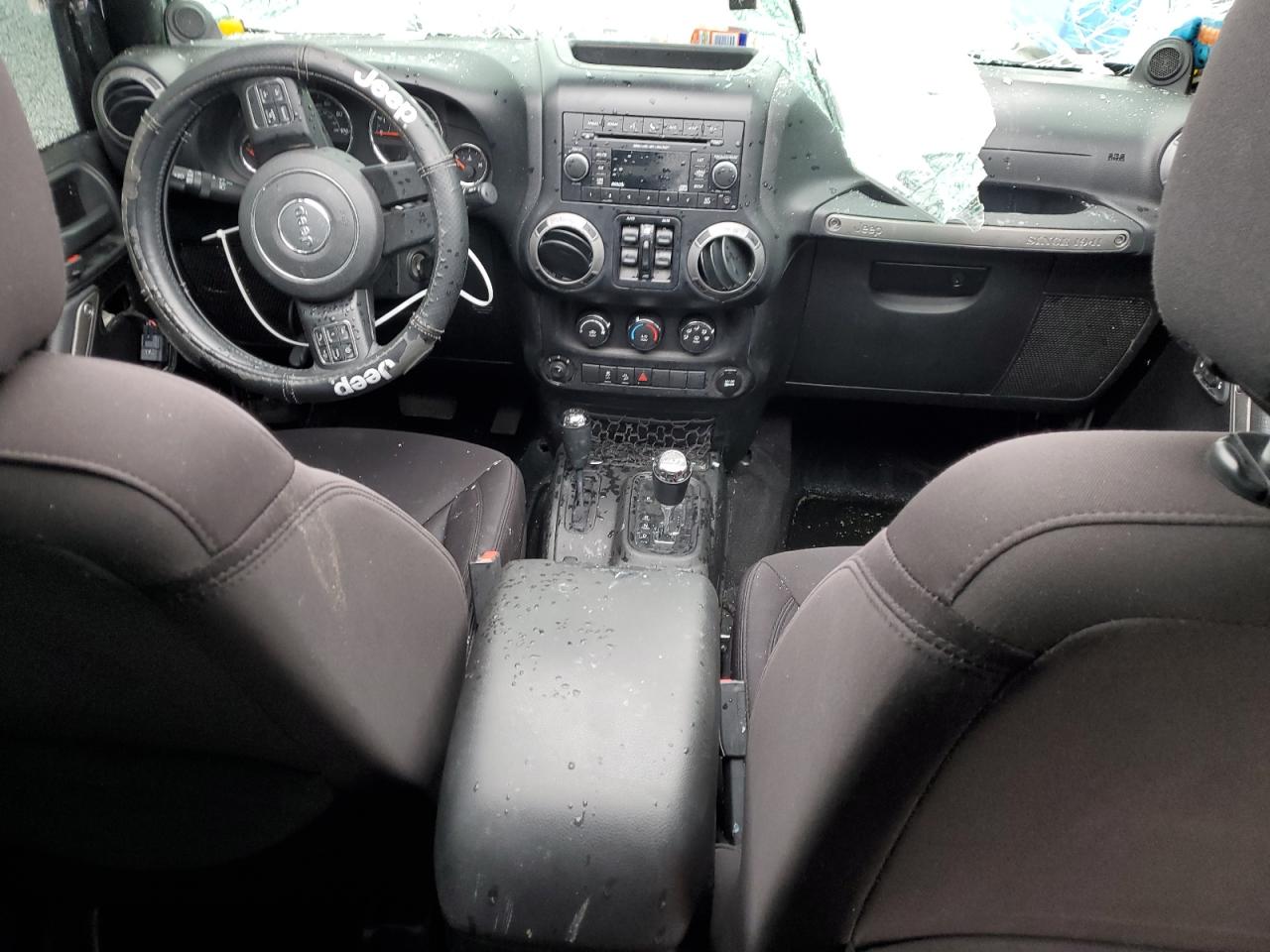 2014 Jeep Wrangler - Image 8