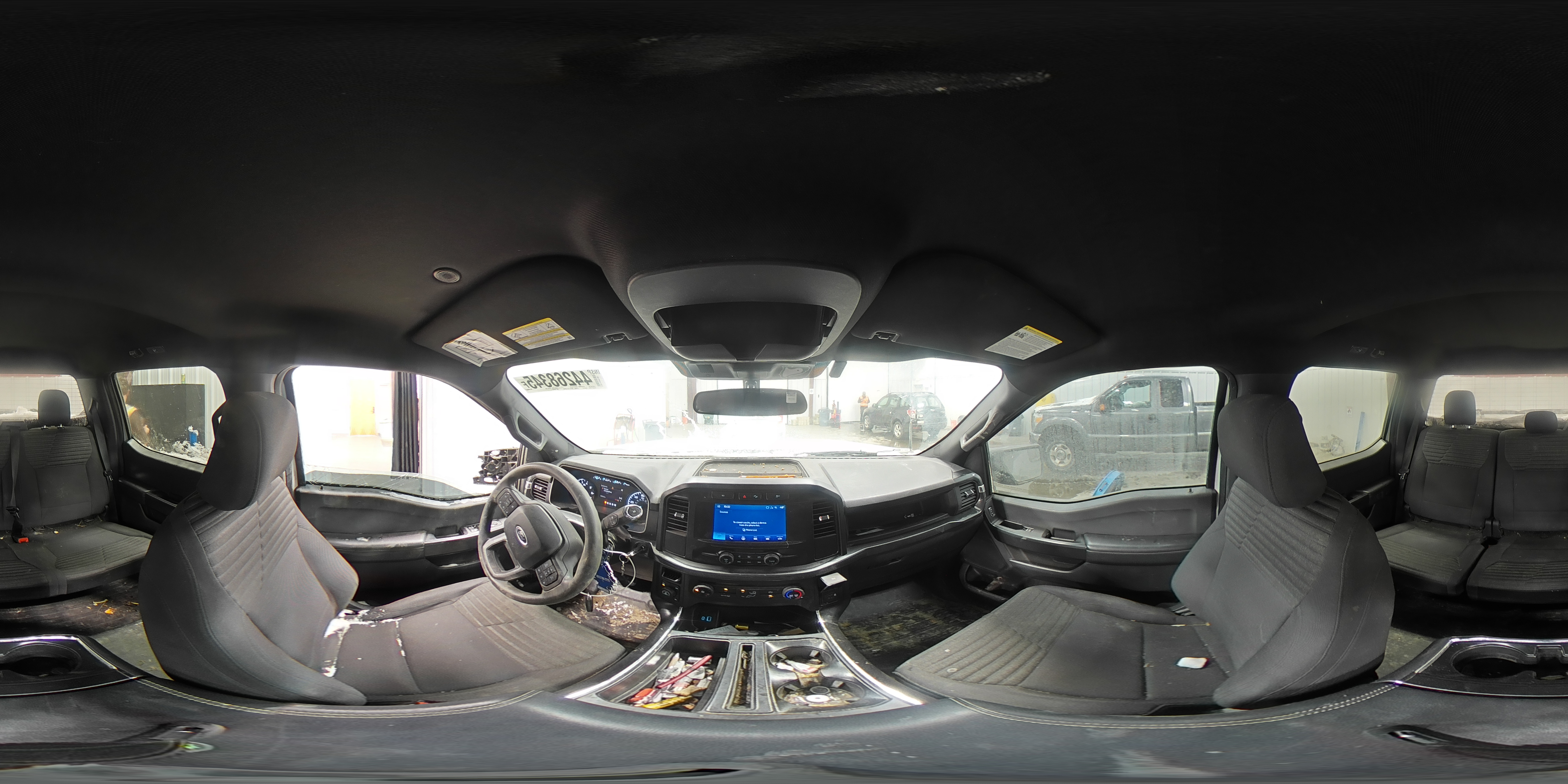 2022 Ford F-150 - Image 13