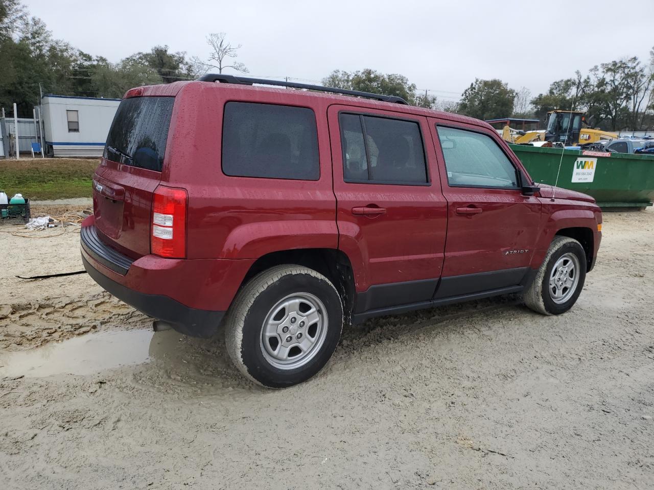 2016 Jeep Liberty (Patriot) - Image 3