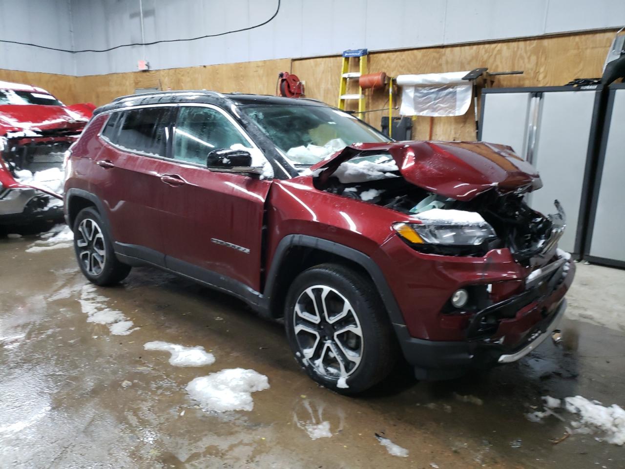 2022 Jeep Compass - Image 4