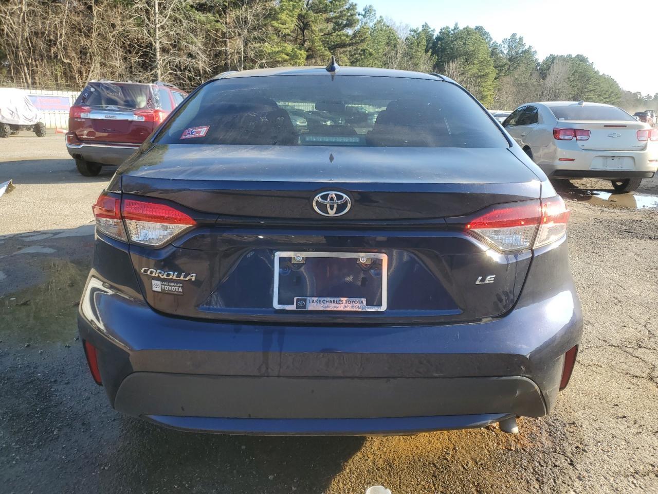 2022 Toyota Corolla - Image 6
