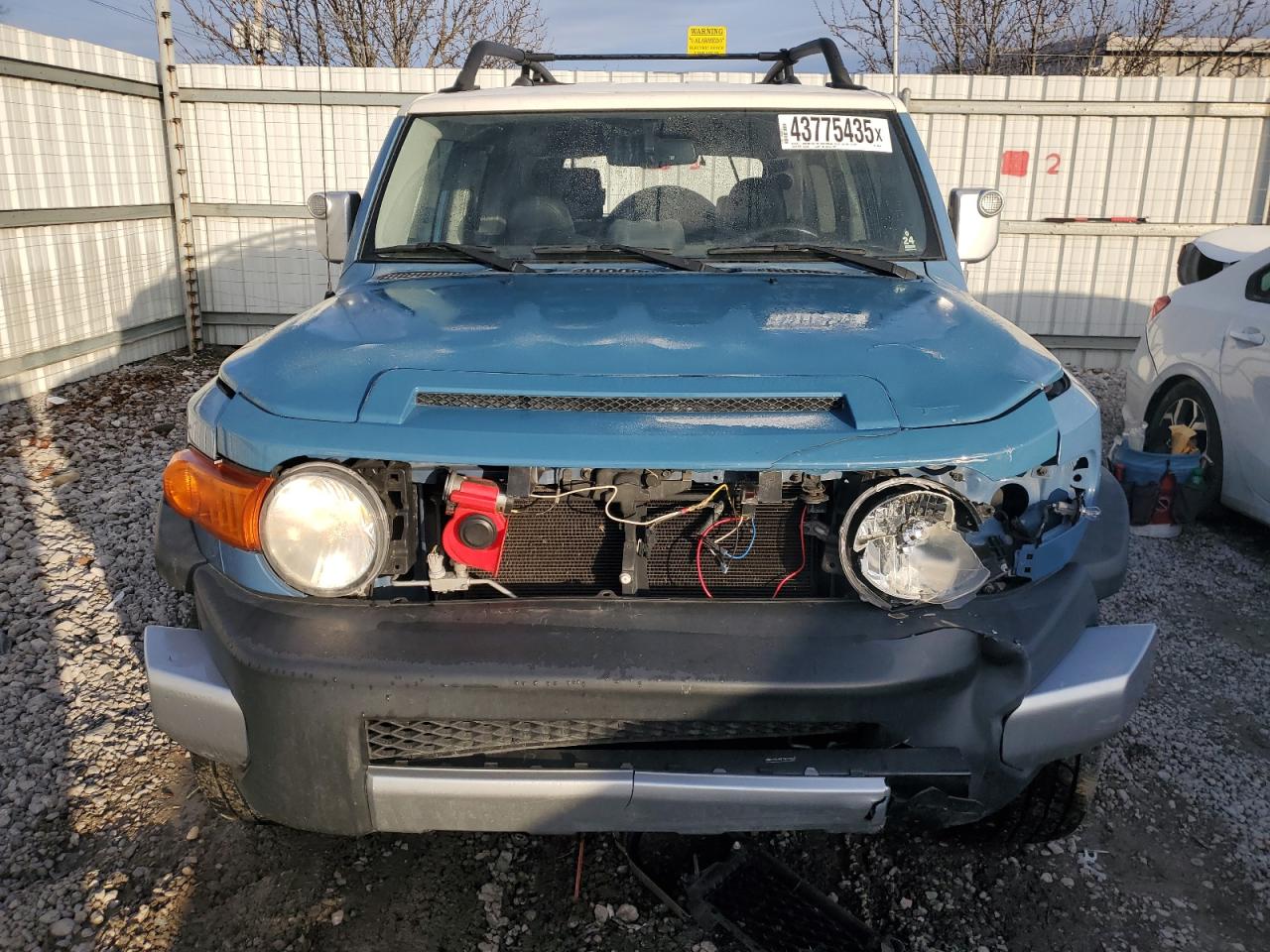 2011 Toyota FJ Cruiser - Image 5