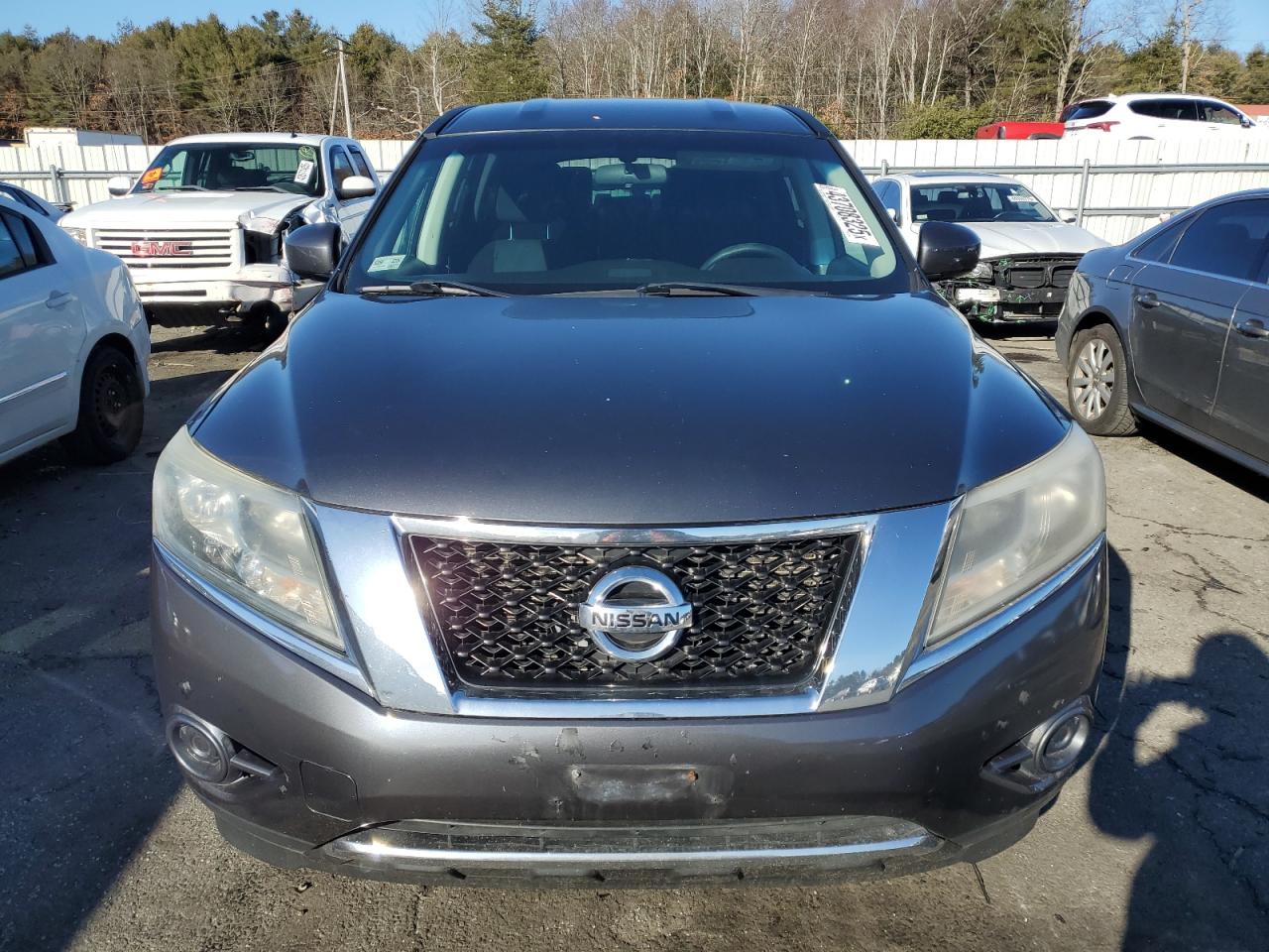 2013 Nissan Pathfinder - Image 5