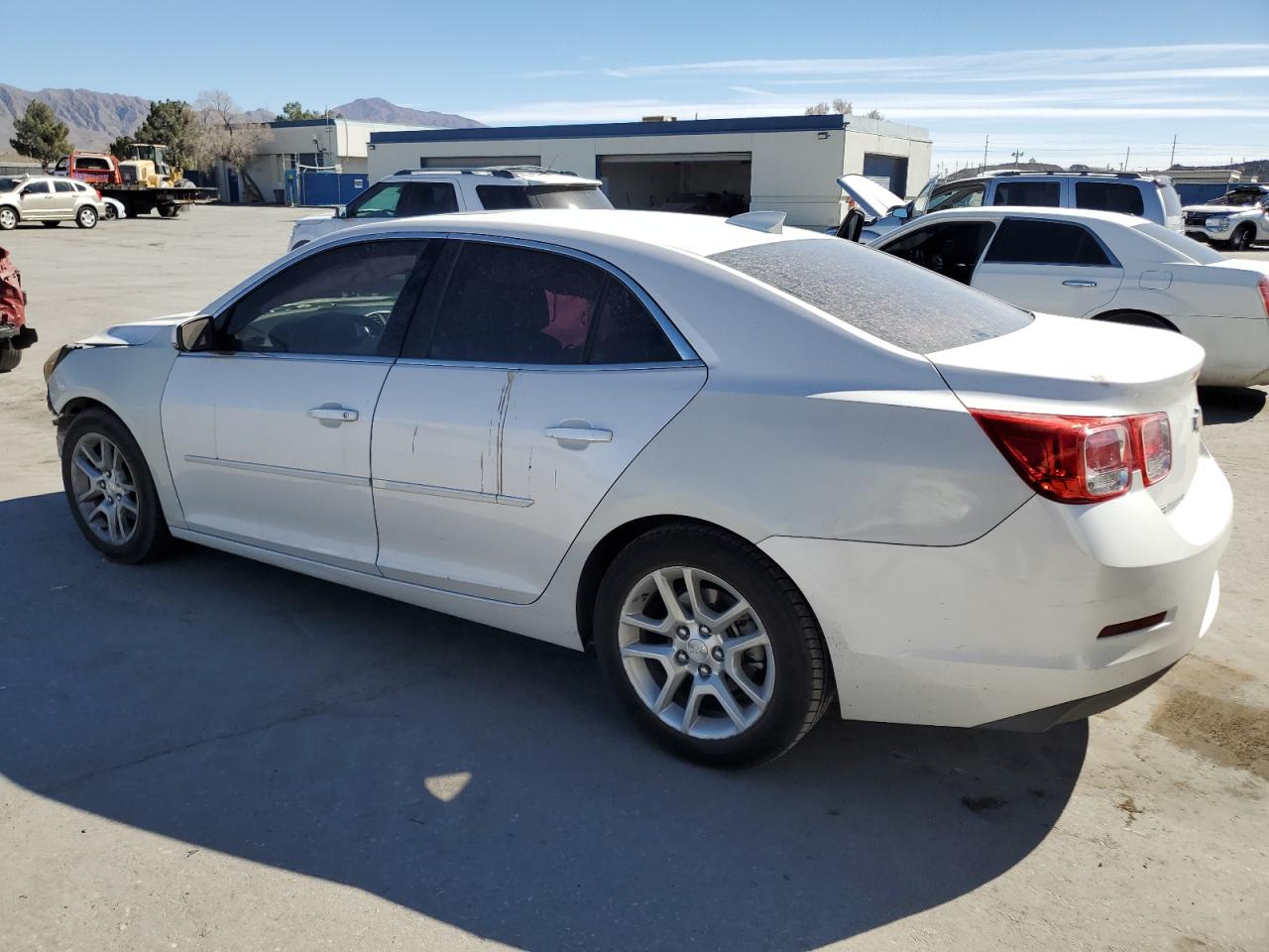 2016 Chevrolet Malibu - Image 2