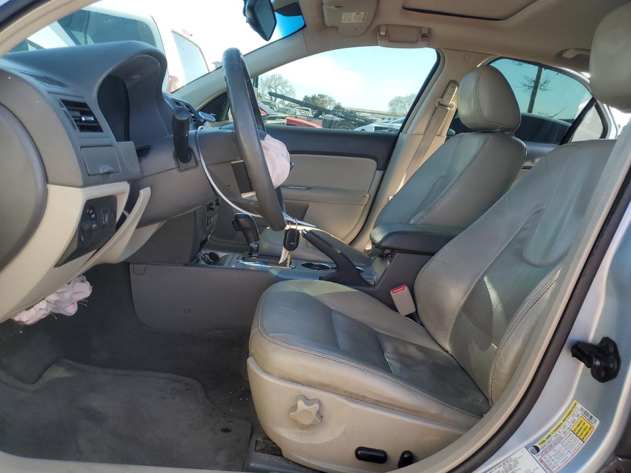 2010 Ford Fusion - Image 7