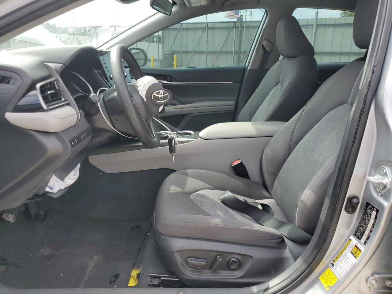 2022 Toyota Camry - Image 7