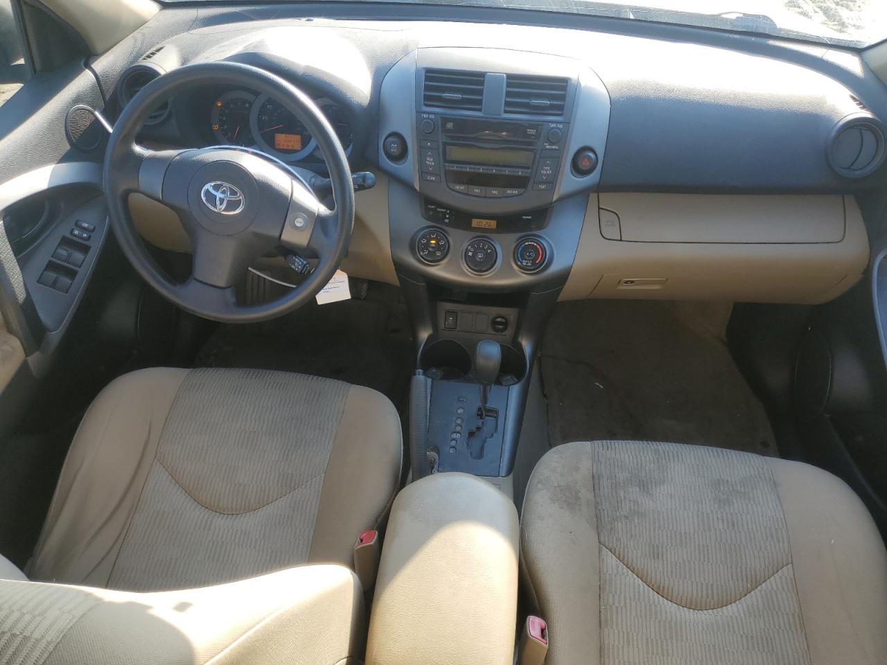 2010 Toyota RAV 4 - Image 8