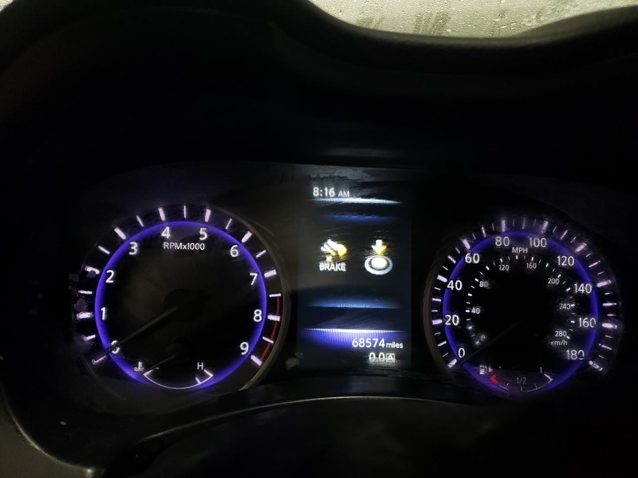 2015 Infiniti Q50 - Image 9