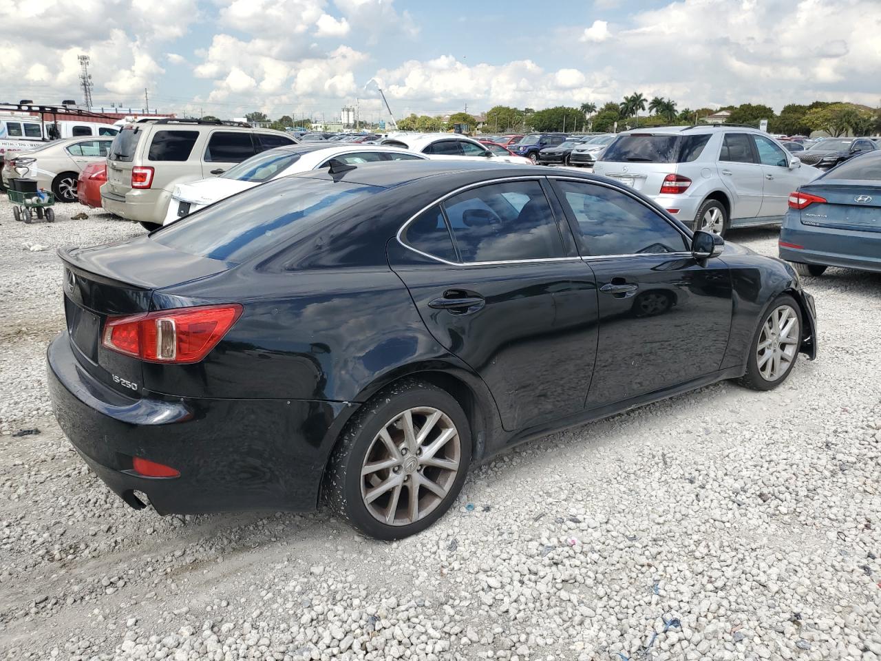 2012 Lexus IS - Image 3