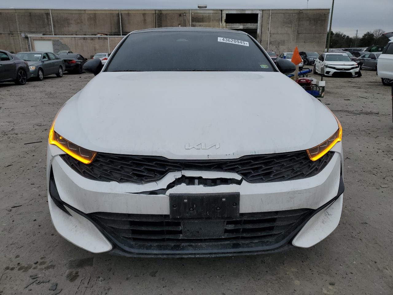 2023 Kia K5 - Image 5