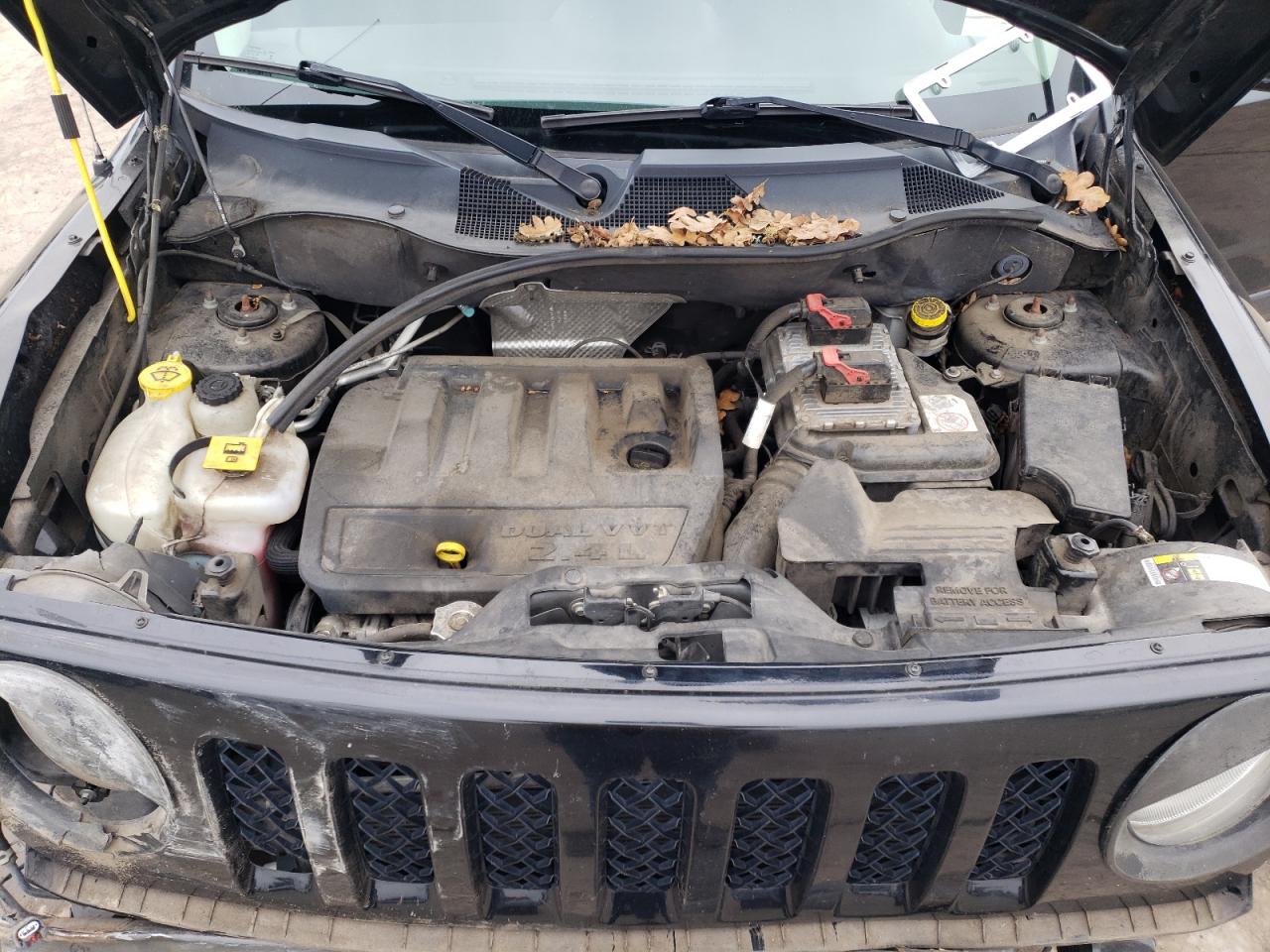 2016 Jeep Liberty (Patriot) - Image 12