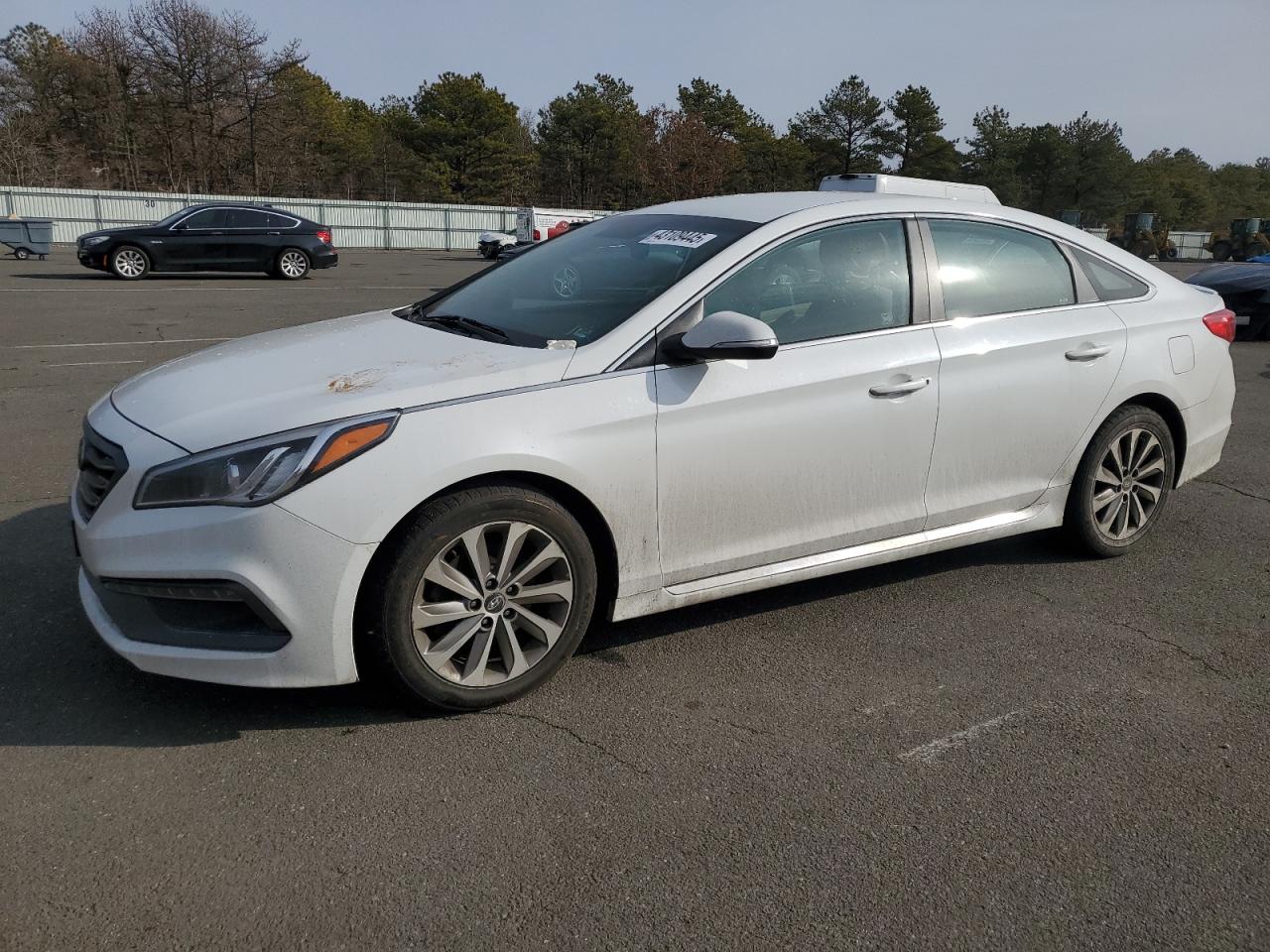 2016 Hyundai Sonata - Image 1
