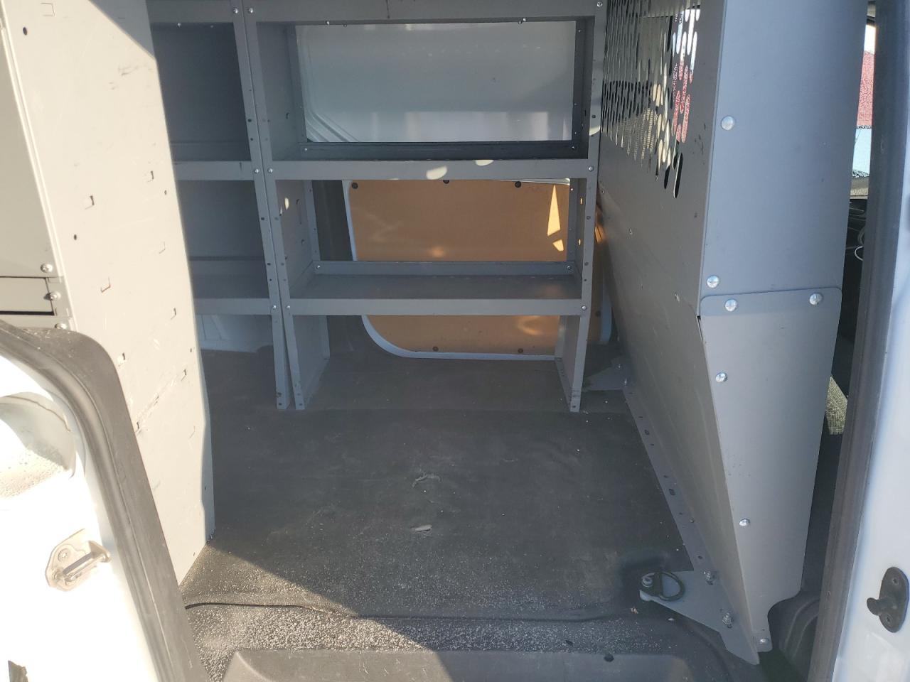 2017 Ford Transit - Image 11