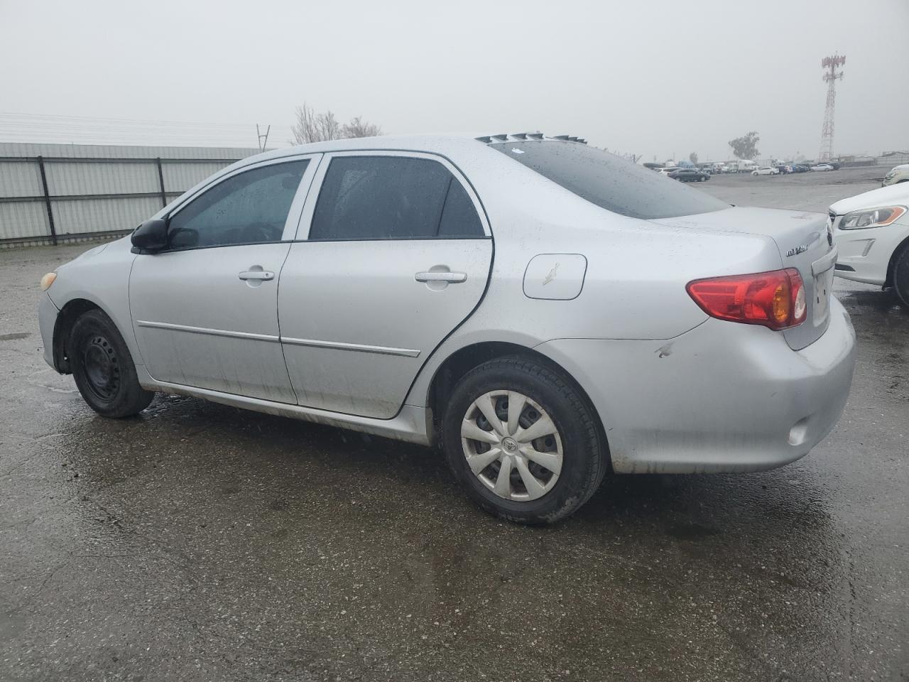 2009 Toyota Corolla - Image 2