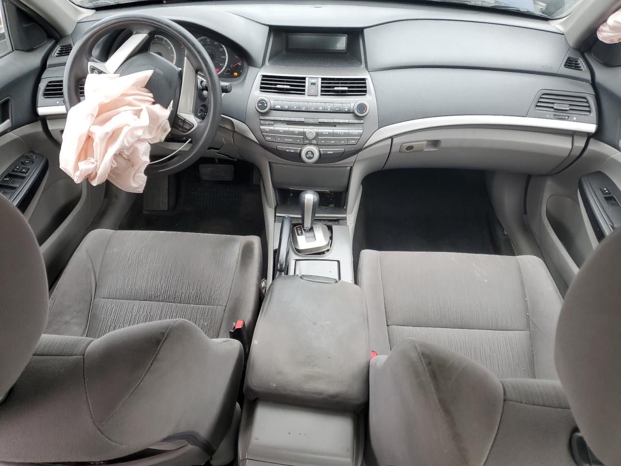 2012 Honda Accord - Image 8