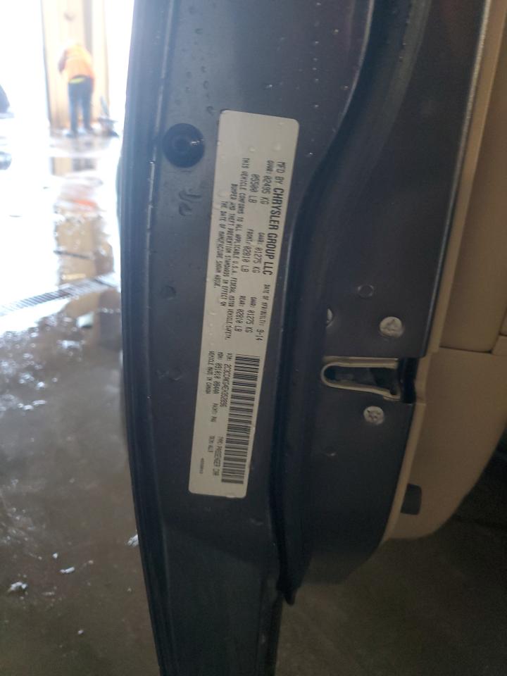 2014 Chrysler 300 - Image 12