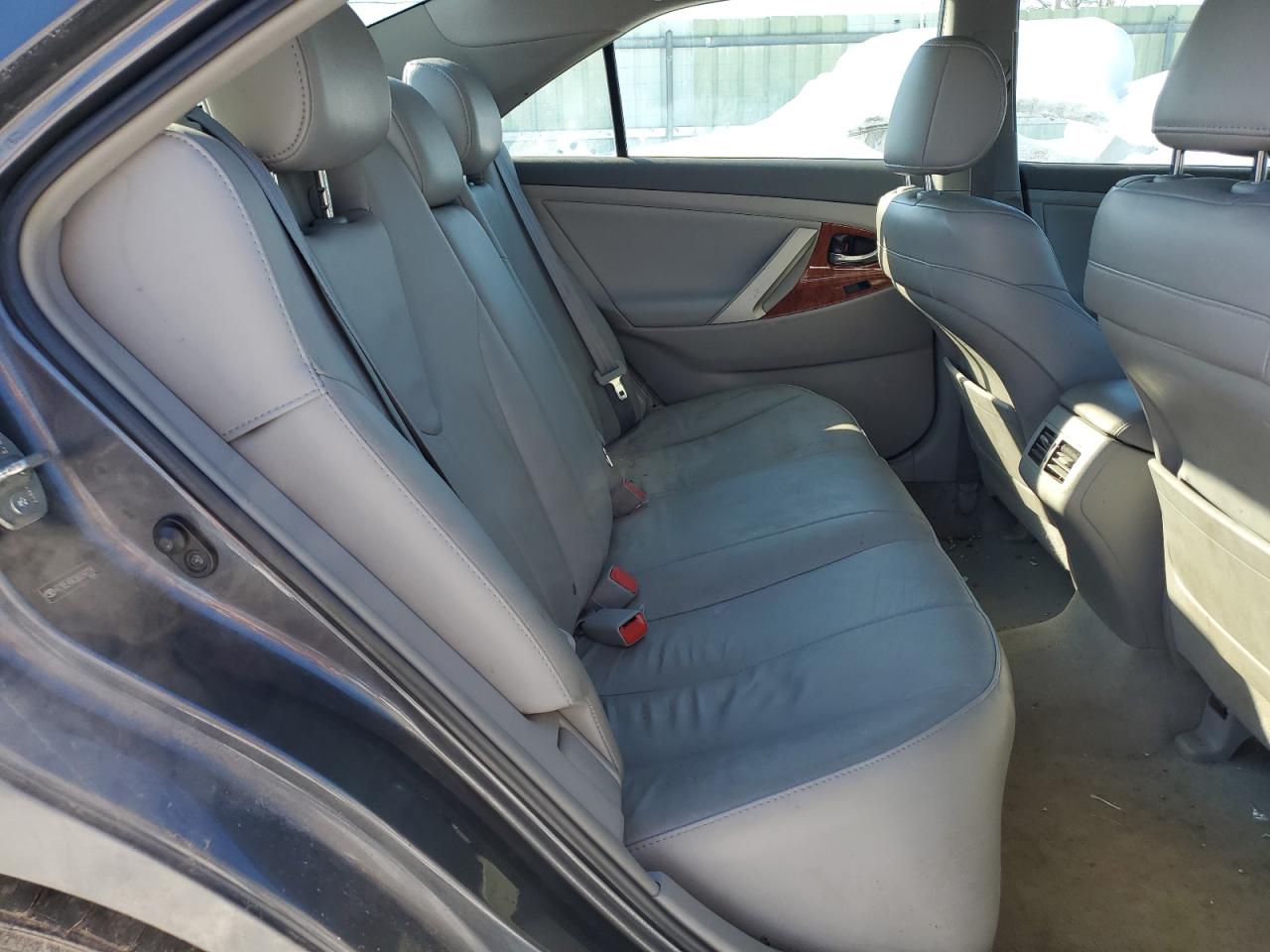 2008 Toyota Camry - Image 10