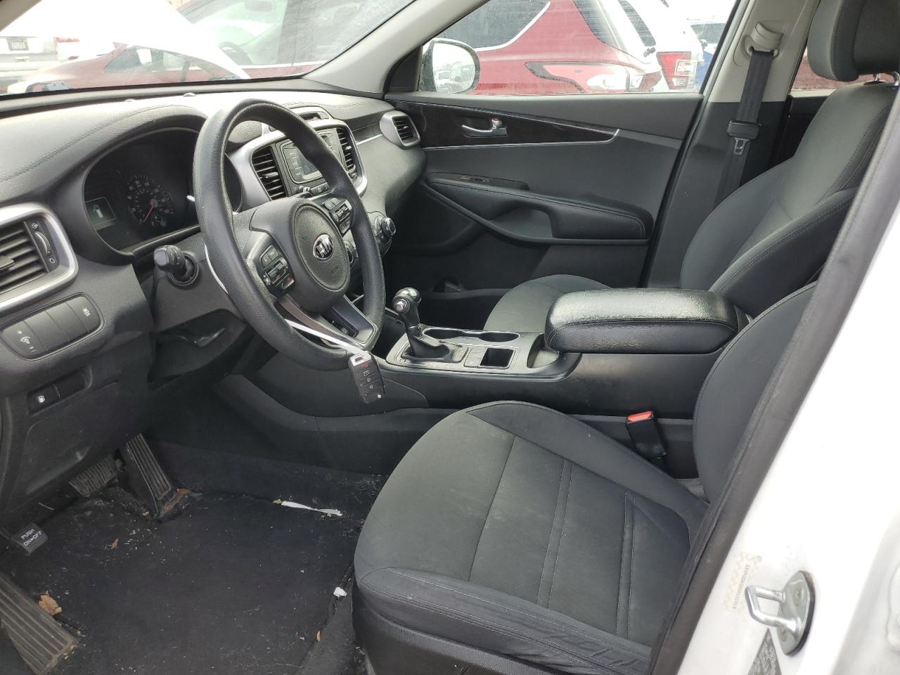 2016 Kia Sorento - Image 7