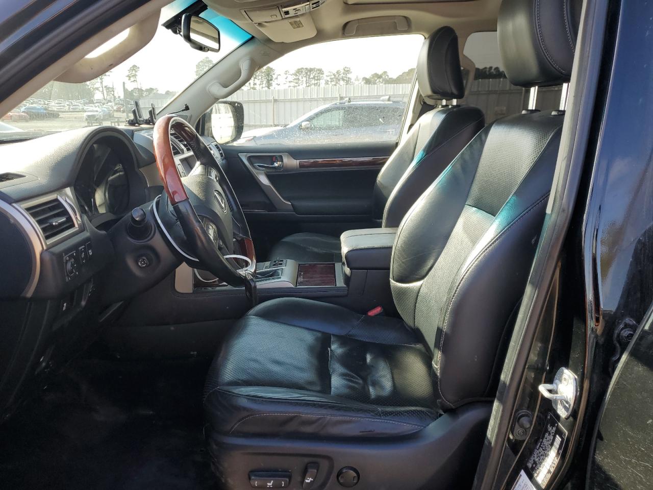 2011 Lexus GX - Image 7