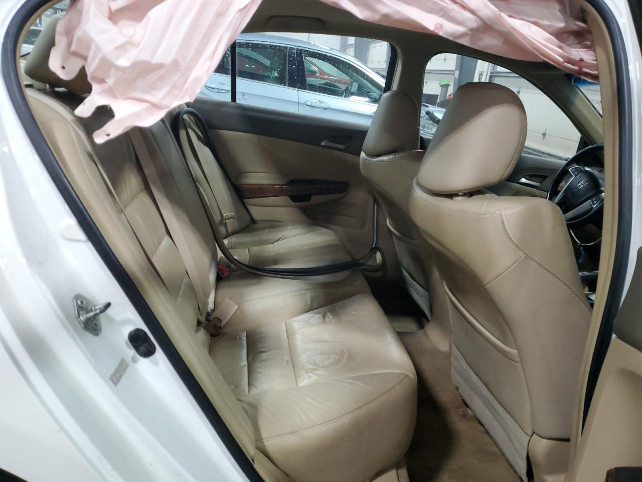 2008 Honda Accord - Image 10