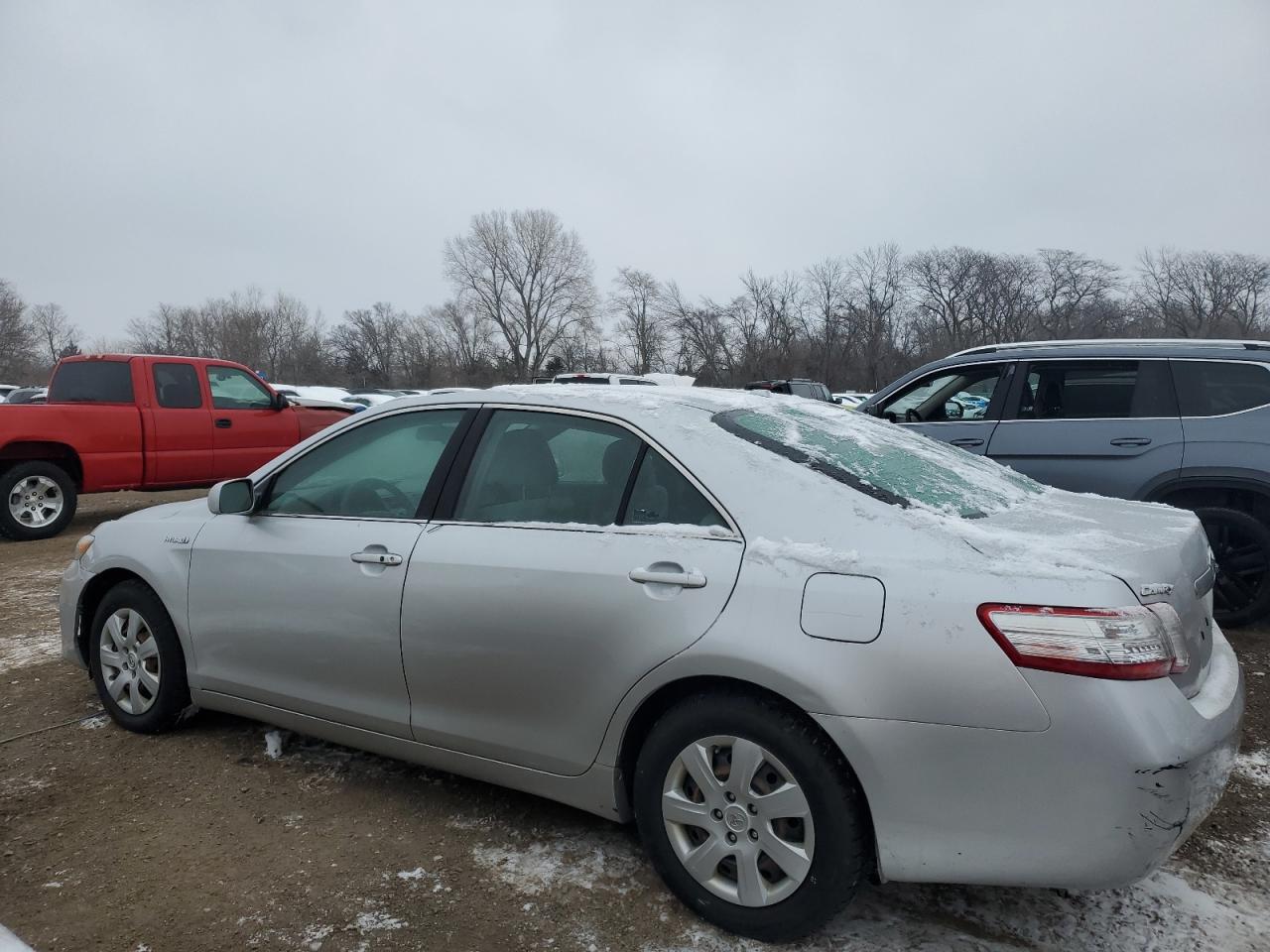 2011 Toyota Camry - Image 2