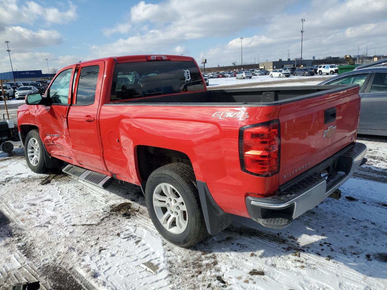2016 Chevrolet Silverado - Image 2