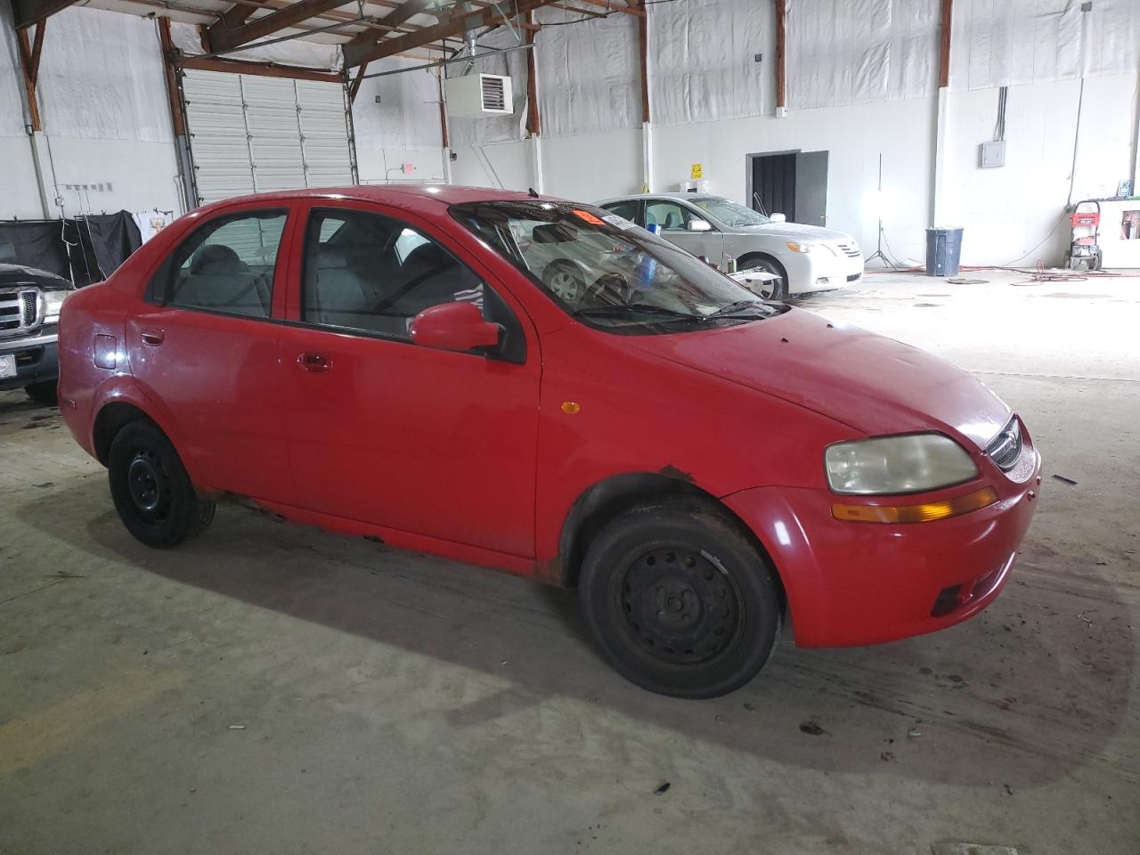 2004 Chevrolet Aveo - Image 4
