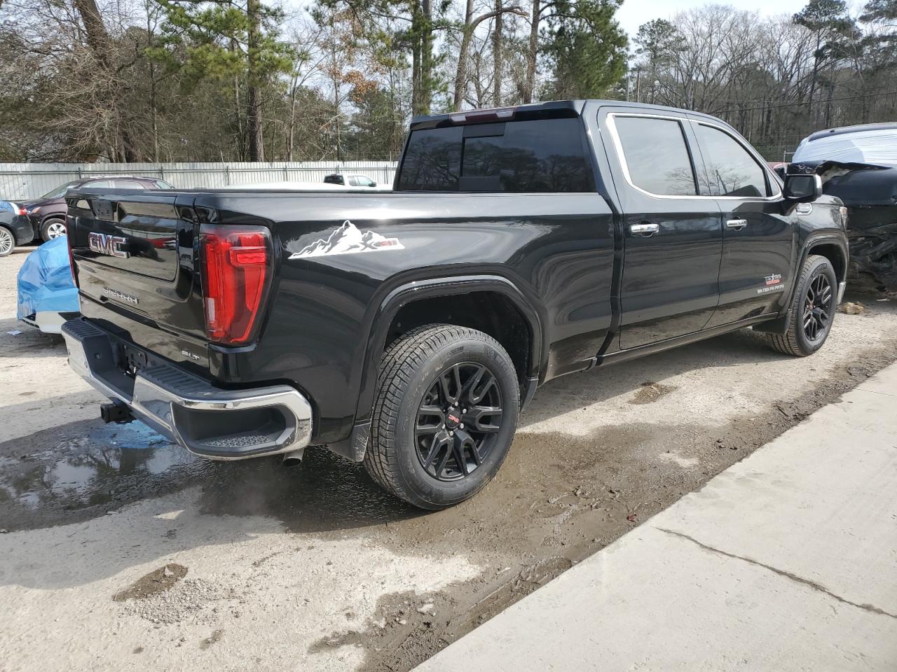 2020 GMC Sierra - Image 3