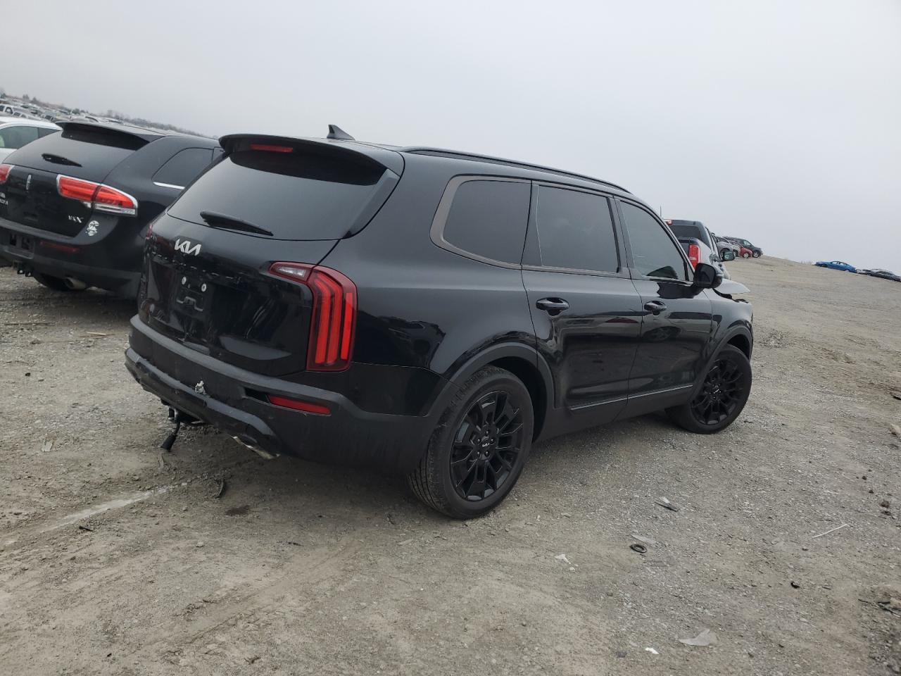 2022 Kia Telluride - Image 3