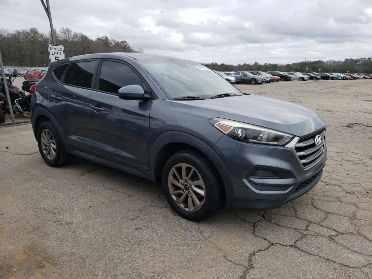 2017 Hyundai Tucson - Image 4