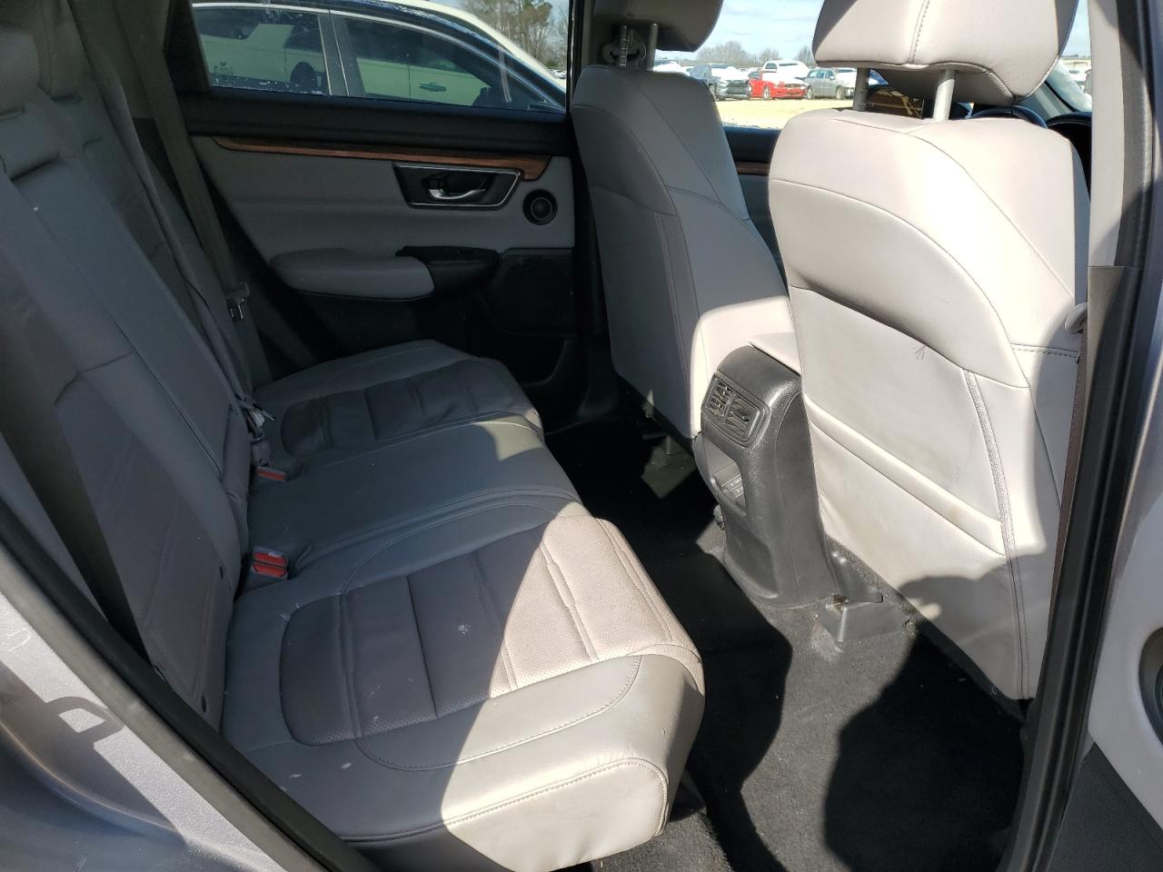 2017 Honda CR-V - Image 12