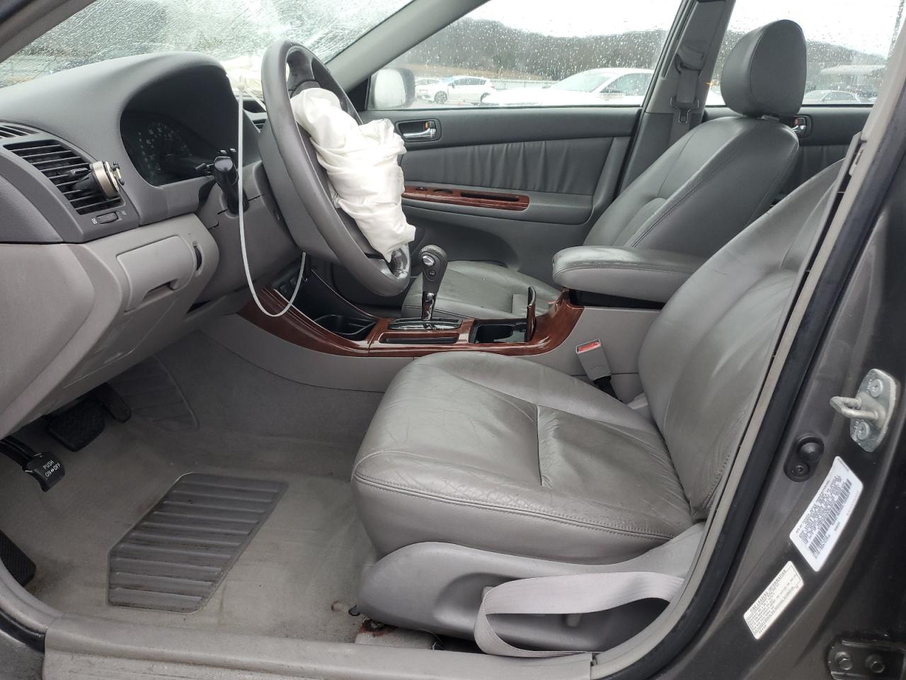 2003 Toyota Camry - Image 7