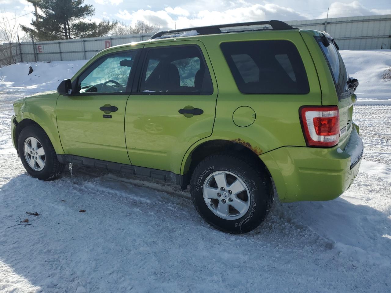 2012 Ford Escape - Image 2