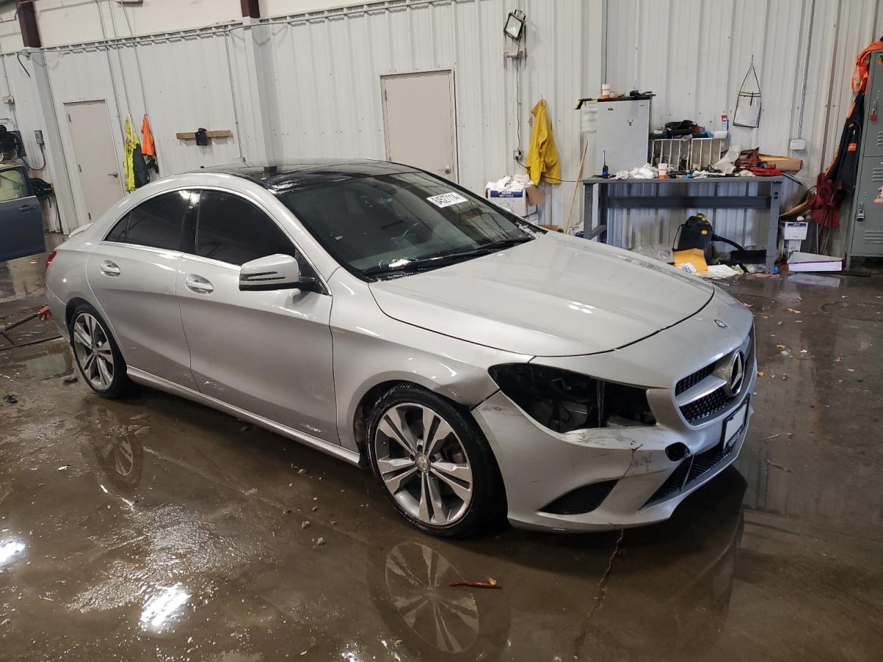 2014 Mercedes-Benz CLA-klasse - Image 4