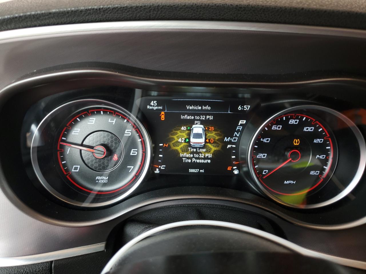 2019 Dodge Charger - Image 9