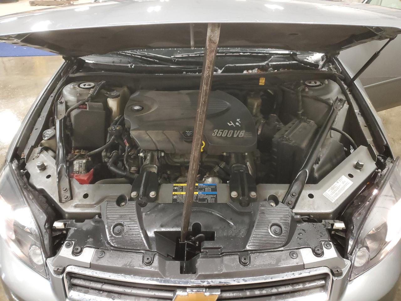 2007 Chevrolet Impala - Image 11