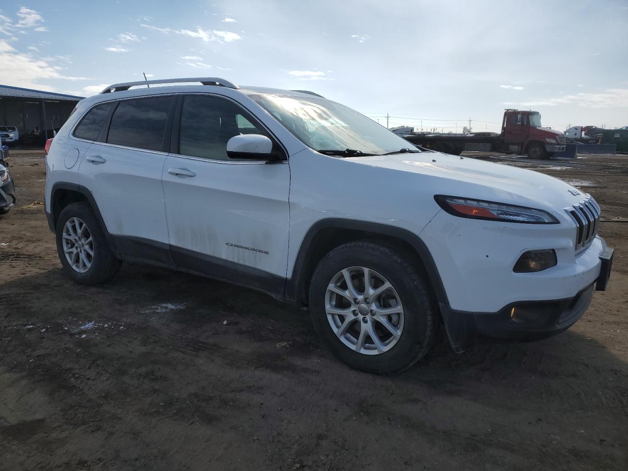 2015 Jeep Grand Cherokee - Image 4