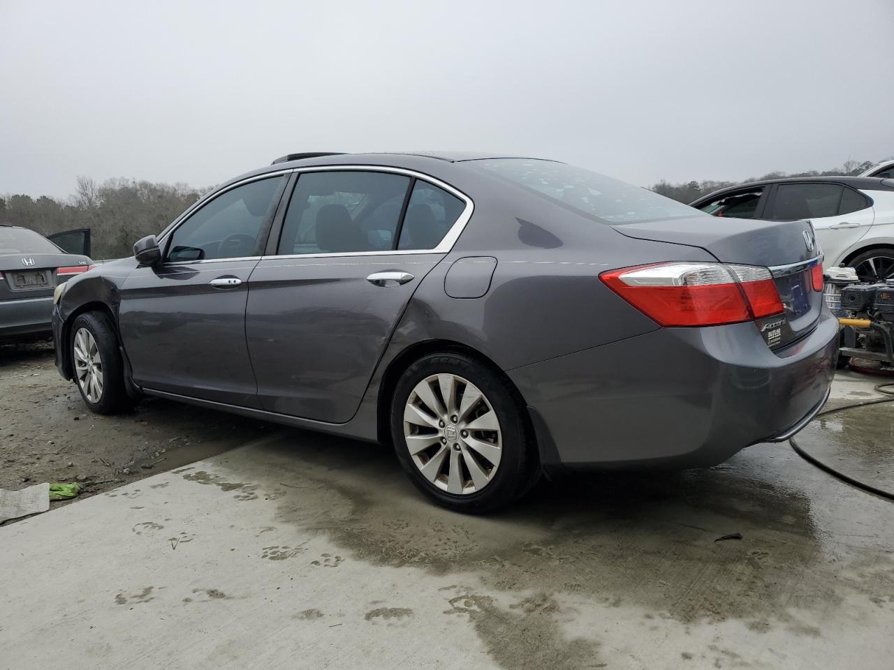2015 Honda Accord - Image 2