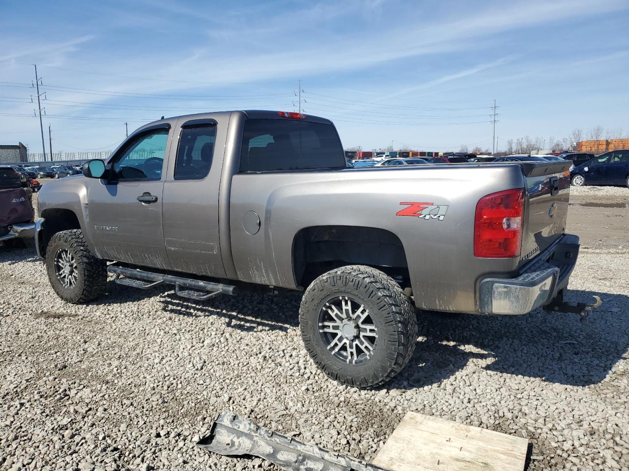 2013 Chevrolet Silverado - Image 2