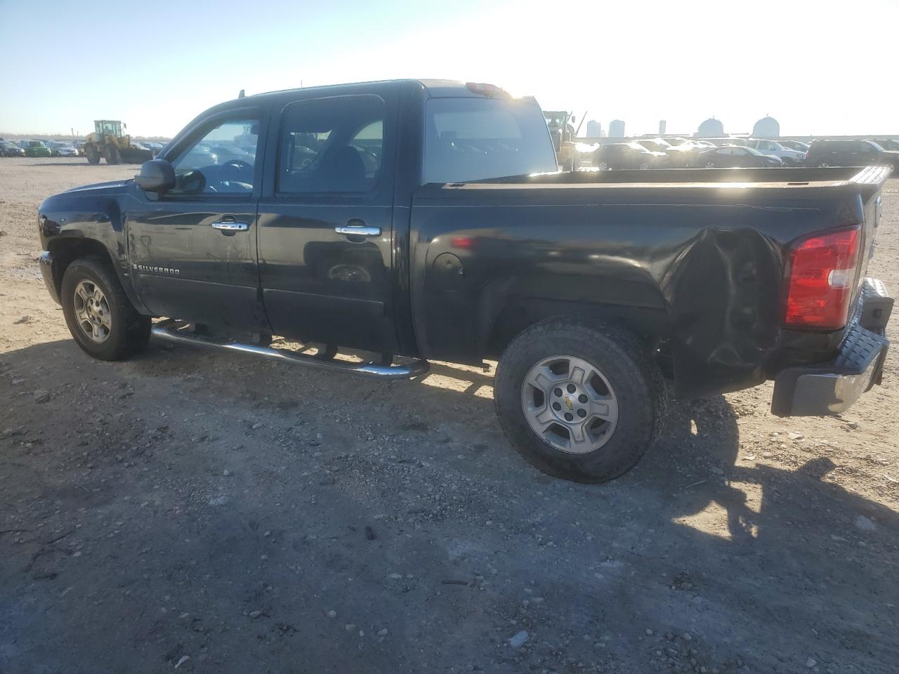 2008 Chevrolet Silverado - Image 2