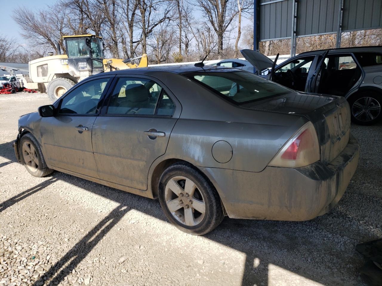 2008 Ford Fusion - Image 2