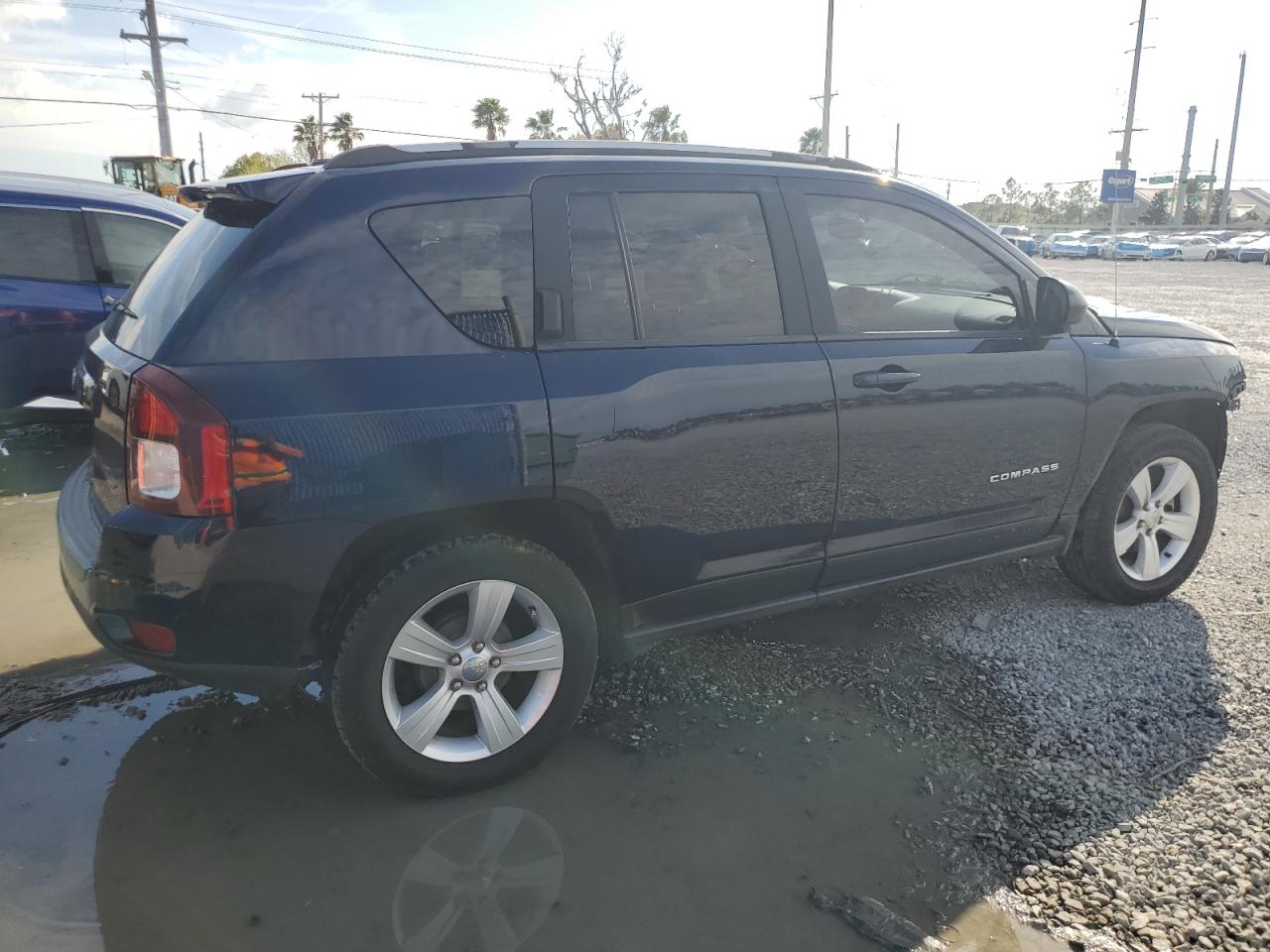 2016 Jeep Compass - Image 3