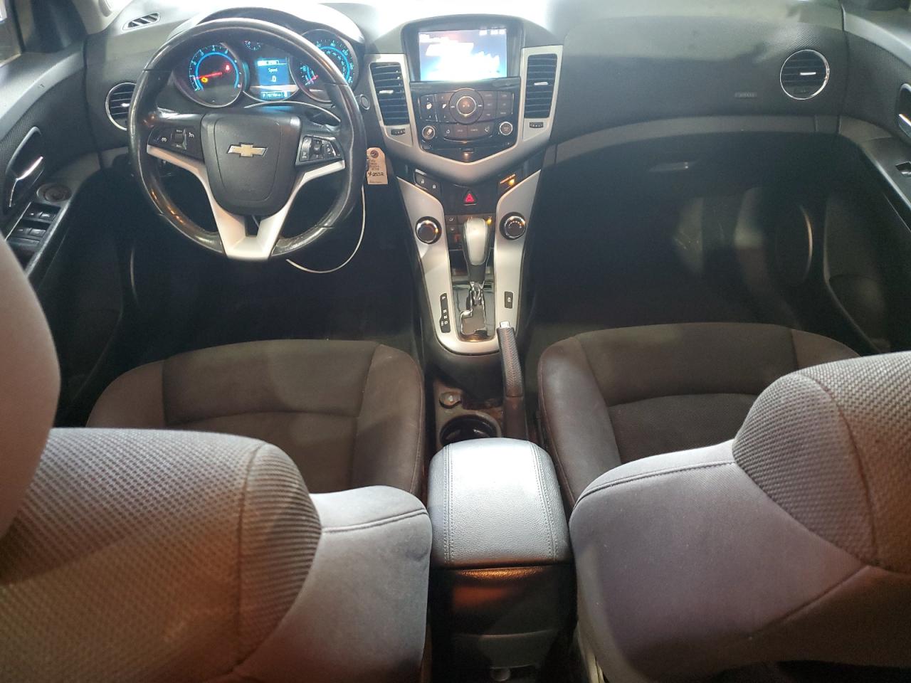 2014 Chevrolet Cruze - Image 8